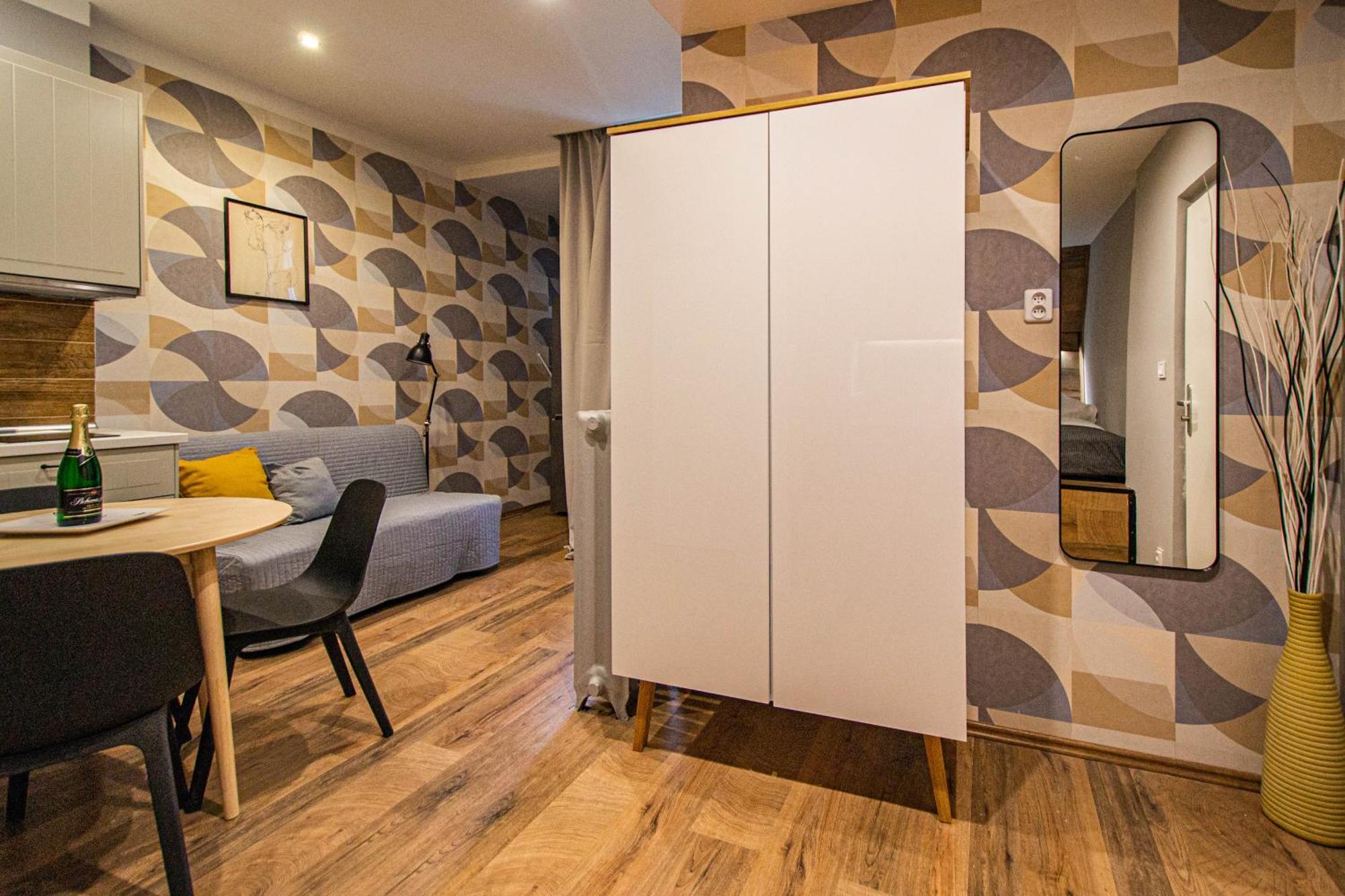 Cozy Studio In The Main City Center ปราก ภายนอก รูปภาพ