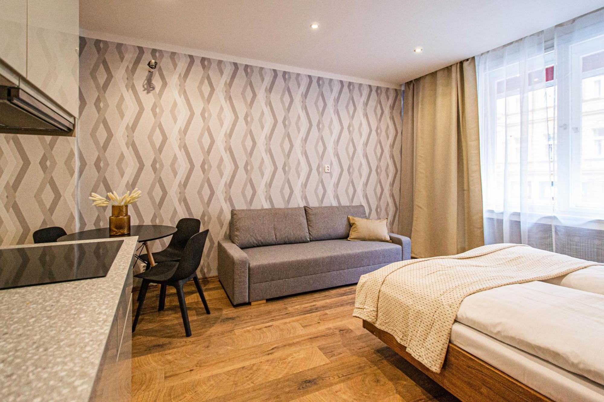 Cozy Studio In The Main City Center ปราก ภายนอก รูปภาพ